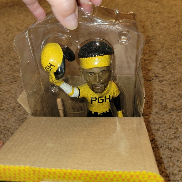 Andrew McCutchen City Connect Bobblehead 2024 NIB - Picture 2 of 2